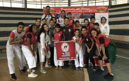 Equipe de karatê de Araçatuba é campeã geral de torneio em Promissão
