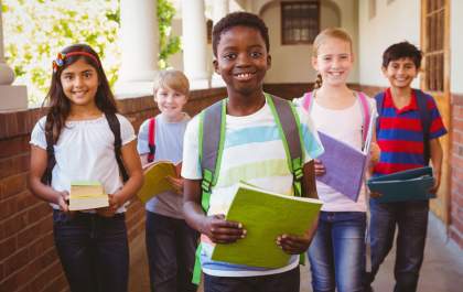Matrículas no ensino médio brasileiro têm queda, aponta Censo Escolar
