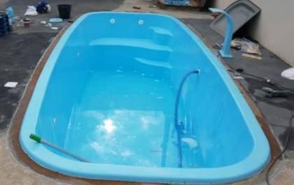 Polícia Civil investiga loja de piscinas acusada de estelionato