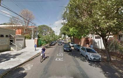 Irmãos pedem alicates emprestados para furtar fios e são presos