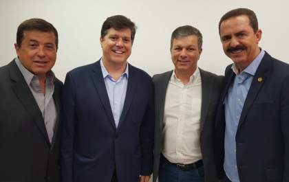Guto participa de reunião da executiva do MDB em São Paulo e anuncia evento de filiações em Andradina