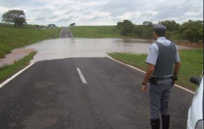 ViaRondon faz interdição parcial na Rondon em Penápolis