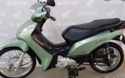 Mulher tem moto furtada próximo de supermercado em Três Lagoas