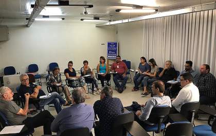 Governo de Andradina debate hemodiálise e transparência na Santa Casa junto a Direção Regional de Saúde