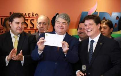 Datena vai ao MDB mas ainda não confirma candidatura à prefeitura de São Paulo&nbsp;