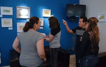 Aquarelas sobre Araçatuba e suas peculiaridades ganham exposição na Câmara