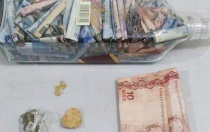PM estoura 'boca de fumo' e prende casal do tráfico em Três Lagoas