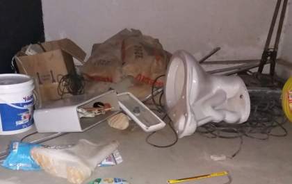 Ladrões pulam muro de residência e furtam materiais de construção