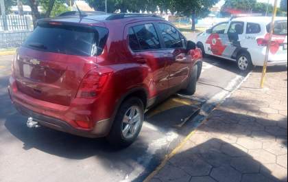 PM recupera carro roubado de cliente de hotel em Andradina