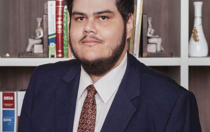 Bruno Dourado em Direitos não se mexe