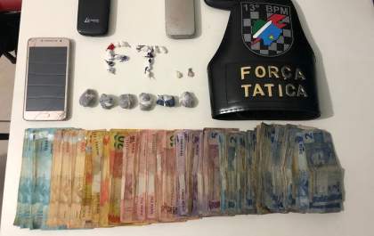 Comerciante é preso por tráfico de drogas durante ação da Força Tática
