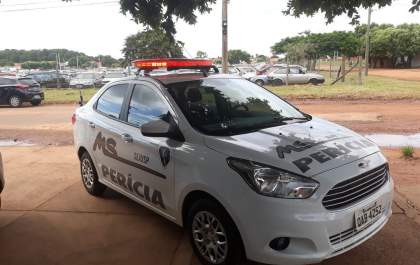 Morador é denunciado por jogar 'pó' que provoca coceiras nos vizinhos