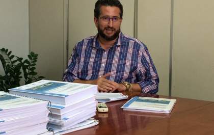 Morador pagará 20 cestas básicas por postagem contra prefeito