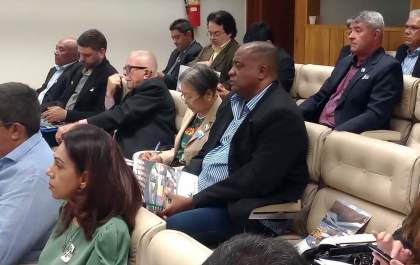 Tamiko participa de apresentação de projeto de lei ao Código Brasileiro de Energia Elétrica