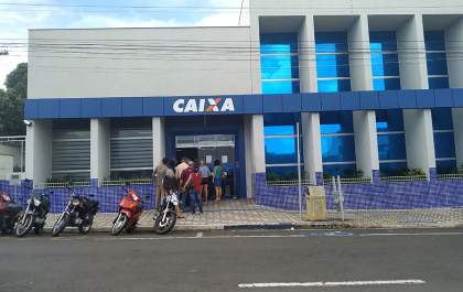 Coronavírus: Caixa restringe entrada de correntistas