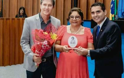 Isabel Fiorese recebe homenagem em sessão solene na Assembleia Legislativa