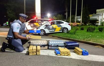 Mulher é presa por tráfico internacional e corrupção de menores