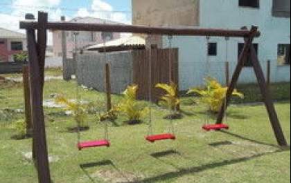 Homem é preso por furtar balanço em praça de Birigui