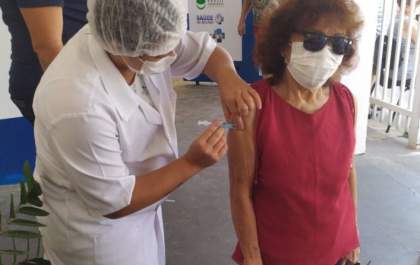 Corrida aos postos causa falta de vacinas contra a gripe
