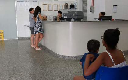 Família denuncia atendimento de PS e contesta óbito por suspeita de covid-19