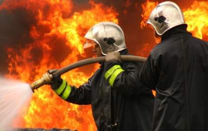 Polícia investiga incêndio em carro de empresa de tecnologia em Araçatuba
