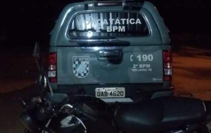Força Tática prende jovem com moto furtada no Vila Verde