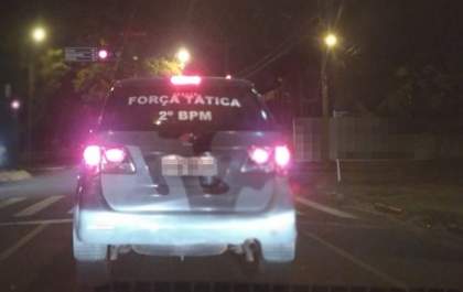 Homem é assaltado por dupla supostamente armada na saída da UPA