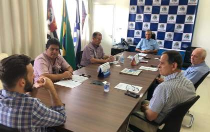 Prefeitura adia pagamentos de taxas de abril para agosto