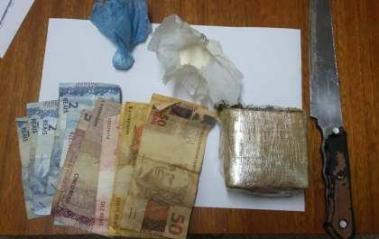 SIG detona 'boca de fumo' e prende mulher que vendia drogas na frente de crianças&nbsp;