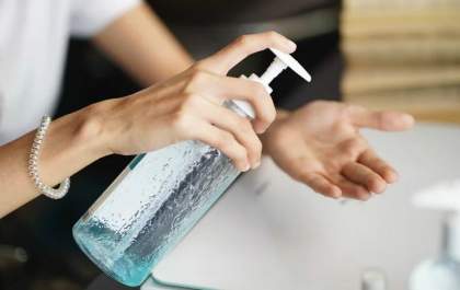 Falsificar álcool em gel é crime hediondo