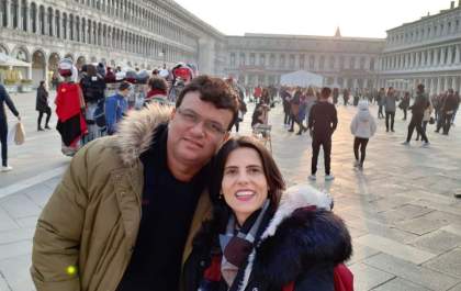 Do sonho ao medo: pandemia impede casal da região de retornar para o Brasil