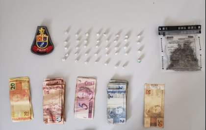 Adolescente é pego pela PM com crack