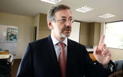 Após liminar, agentes políticos não têm salários reajustados