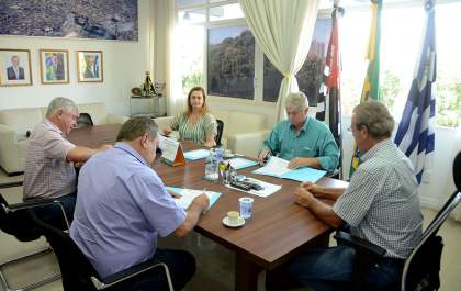 Autorizada construção de garagem de ônibus escolares e almoxarifado de R$ 5,4 milhões