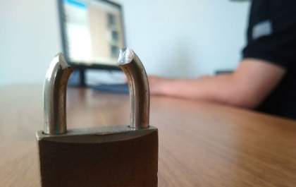 Homem é preso por assediar menina de 11 anos pelo Facebook