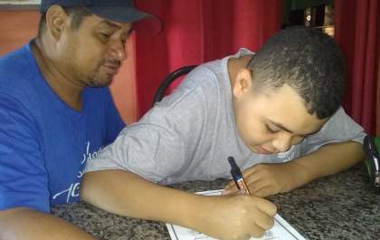 APAE realiza atividades a distância com alunos durante quarentena