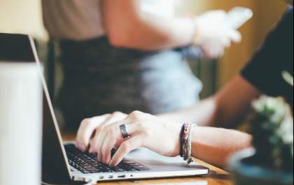 MBA e pós-graduação? Saiba e diferença e qual melhor formato para o seu perfil