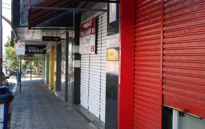 MP pede revogação de decreto que flexibiliza comércio em Birigui