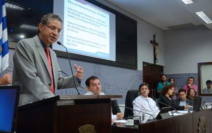 Câmara analisa contas de 2016 do ex-prefeito Cido Sério