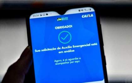 Por que seu auxílio emergencial continua com status 