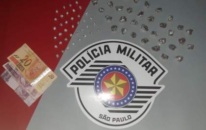 PM prende jovem com maconha e crack em Penápolis