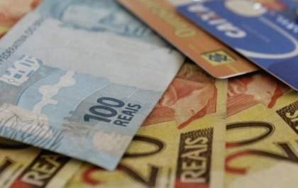 FGTS: trabalhadores do saque-aniversário começam a receber nesta terça-feira