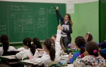 Estado programa retorno das aulas para 8 de setembro