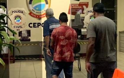 Ex confessa que matou estudante&nbsp; com golpe 'mata-leão'
