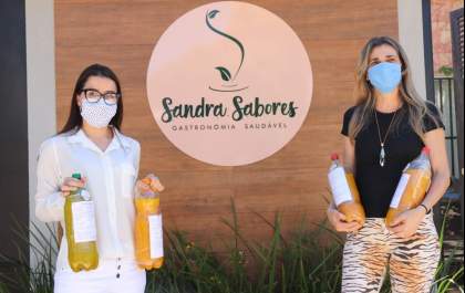 Colaboradores da Santa Casa de Andradina recebem doação de shot da imunidade