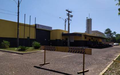 Detentos que fugiram do presídio de Três Lagoas continuam foragidos