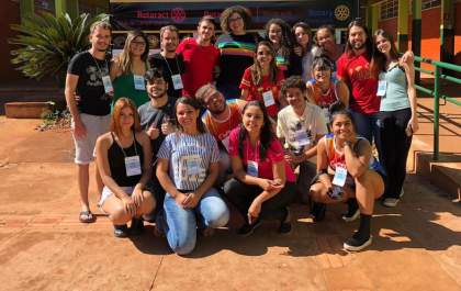 Rotaract e Interact organizam Delivery Solidário em Andradina