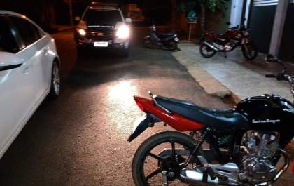 Moto furtada em Andradina é encontrada com adolescente em TL
