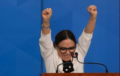 Autoridades e artistas da região criticam gestão de Regina Duarte na Cultura