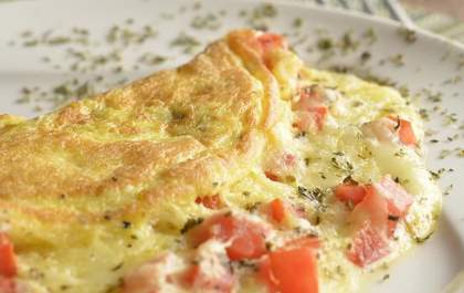 Confira uma receita incrível de omelete de pizza